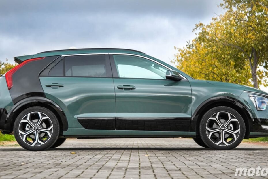 Fiabilidad Toyota y más barato que un Qashqai, este SUV híbrido de KIA es un chollo por solo 324 € al mes con todo incluido