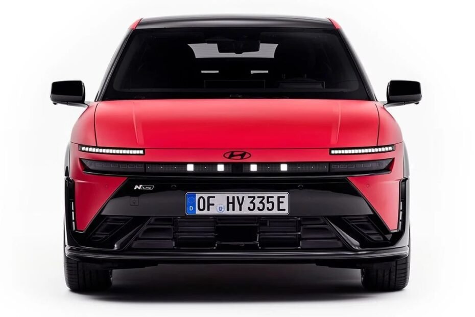 Hyundai ha escondido en el IONIQ 3 varias bazas con las que quiere meter en un lío al CUPRA Raval y al ID. Polo