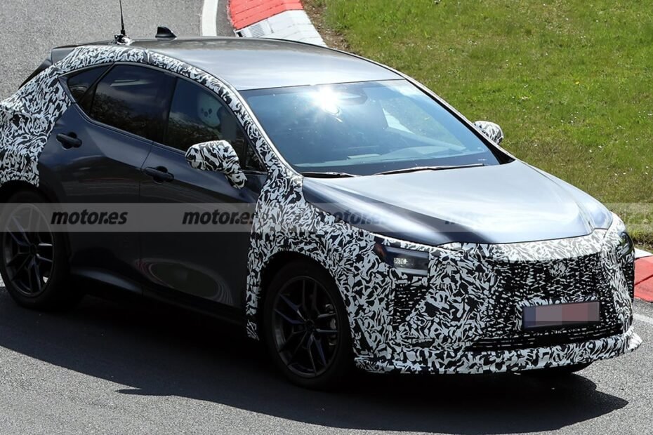 Lexus ya se prepara para ir contra Mercedes y BMW, el nuevo NX 2027 se deja ver por primera vez
