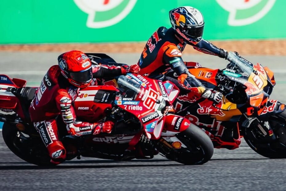 Pedro Acosta se imagina en Ducati y Márquez no se corta con su futuro compañero: “La rivalidad se forja cuando luchas por el título”