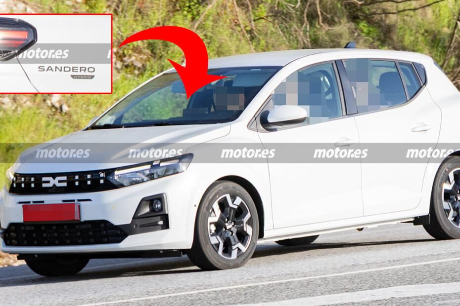¡Sorpresa! Dacia Sandero híbrido, primeras fotos espía del rival que va directo a por el MG3