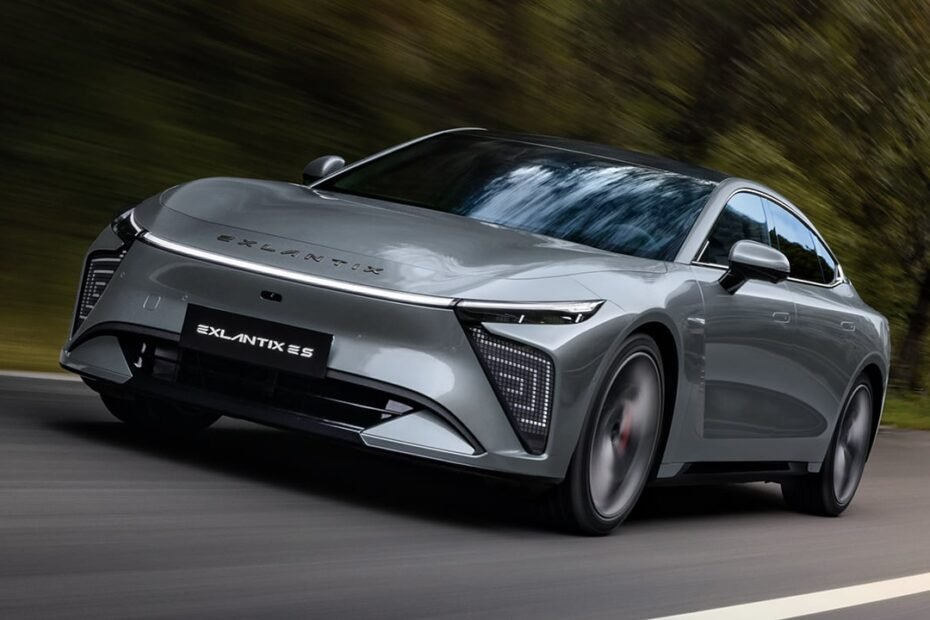 Tras el éxito de Omoda y Jaecoo, Chery entra en el mercado de lujo con la marca Exlantix y un rival para el BMW i5