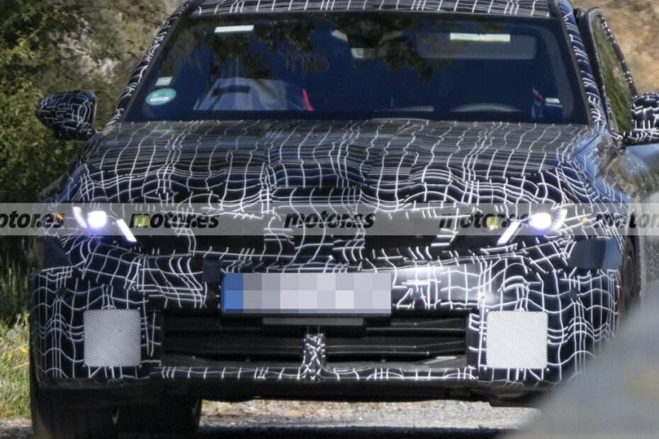 BMW ya prueba el nuevo Serie 3 330 2027, un gasolina con más de 240 CV y el diseño heredado del i3
