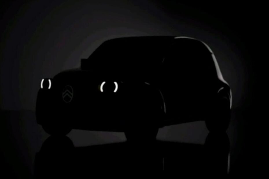 Citroën enseña el nuevo 2CV: primer teaser del icono que vuelve como eléctrico de menos de 15.000 €
