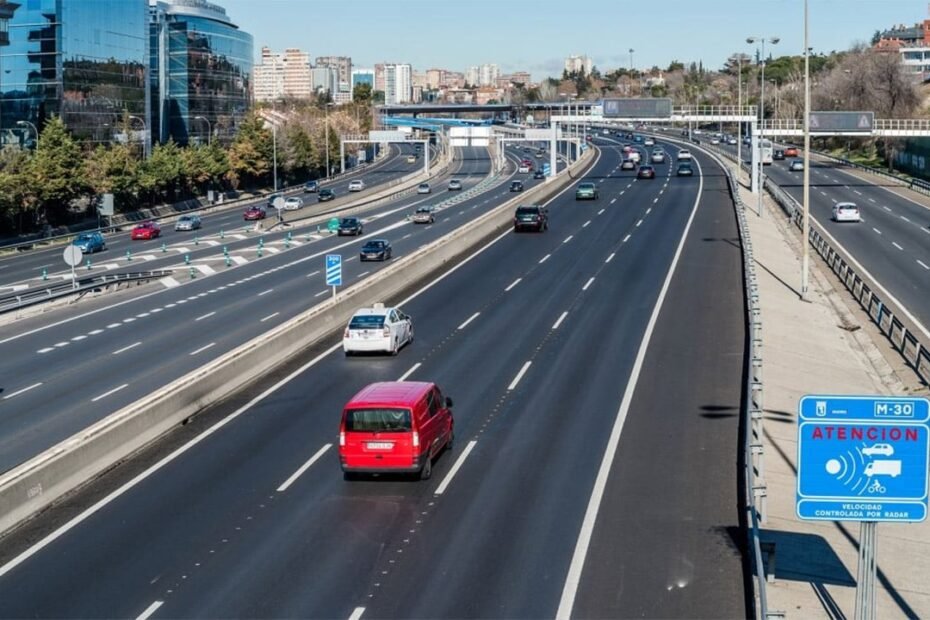 El impuesto de 130 euros al año que se quiere imponer a los conductores de coches eléctricos