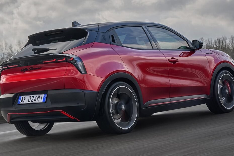 El Lexus LBX italiano existe, cuesta 4.000 € menos, también tiene etiqueta ECO y su diseño es único