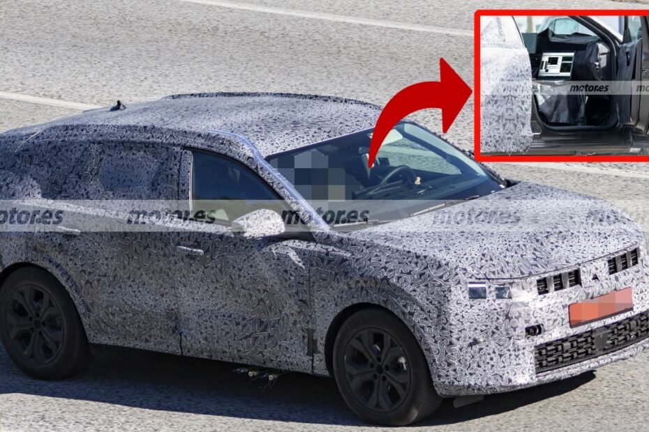 El nuevo Dacia Striker 2026 apunta al segmento D con un interior más tecnológico y ambicioso