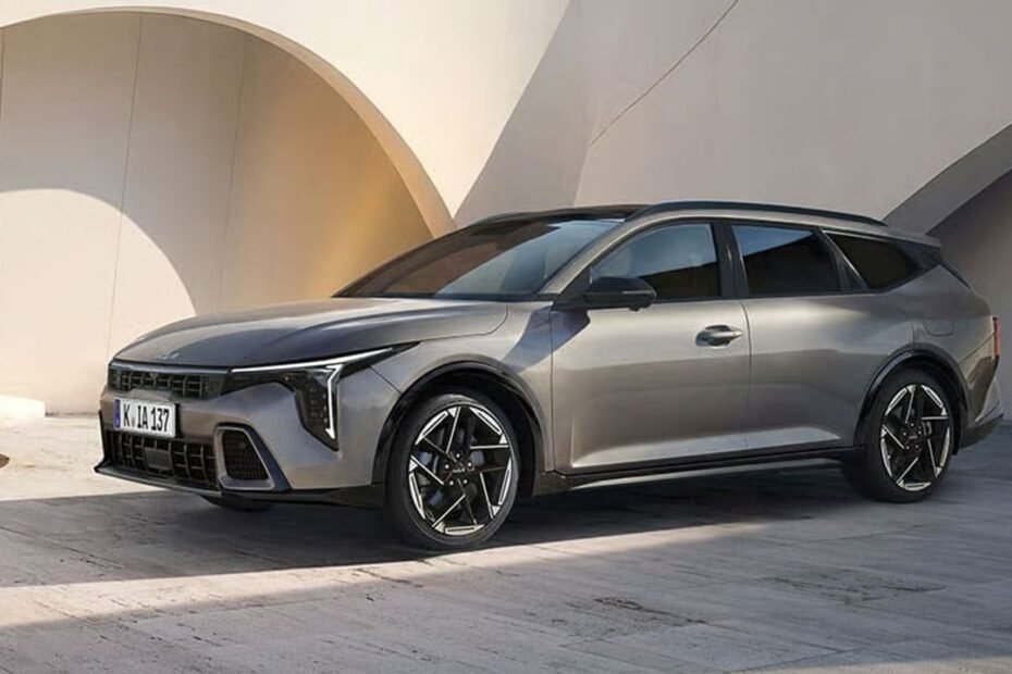 El nuevo KIA K4 Sportswagon ya tiene precios, llega el sucesor del Ceed Tourer con etiqueta ECO y bajo consumo