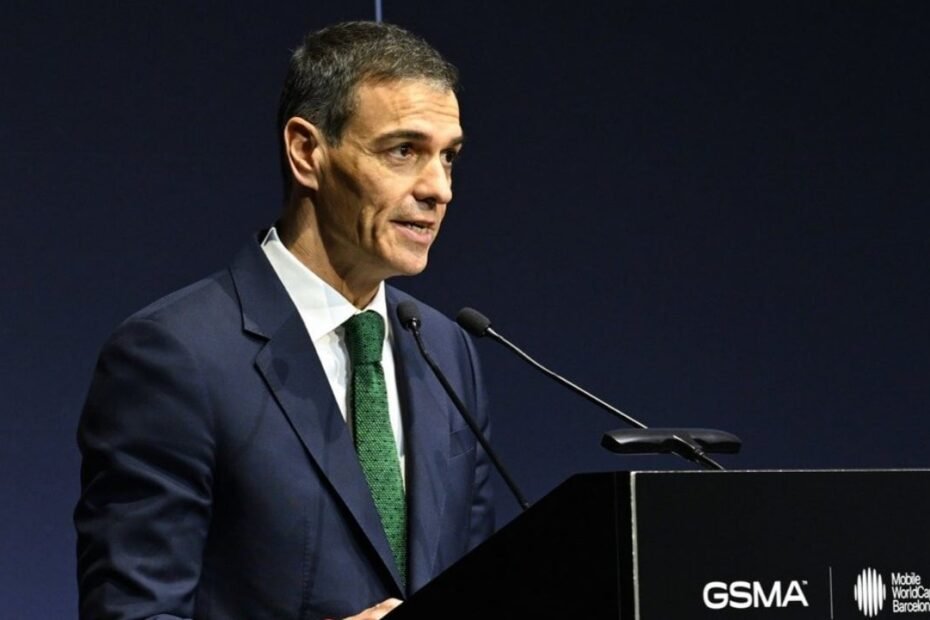 El Plan Auto 2030 llega 4 meses tarde y con 5.500 € de ayuda: el Gobierno intenta reactivar un mercado que ya no puede esperar más