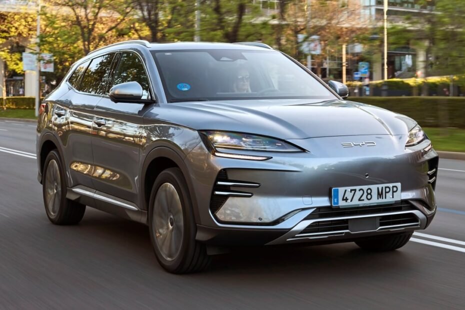 Estos son los 20 coches eléctricos que más se venden ahora mismo y más de uno no está donde muchos esperaban