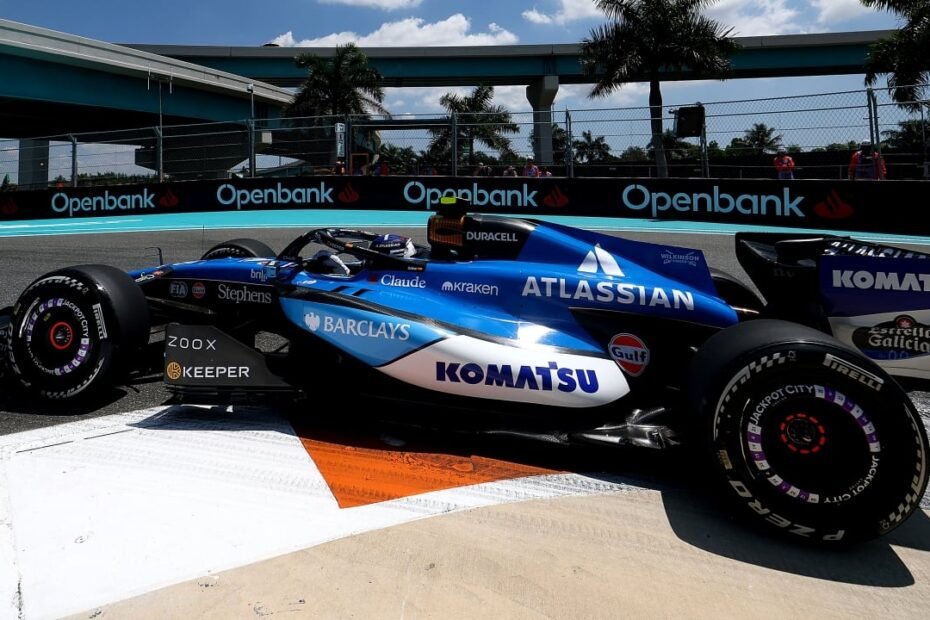 Las mejoras le dan a Sainz un coche para pelear, pero Williams sigue empeñado en 'sabotear' a sus pilotos