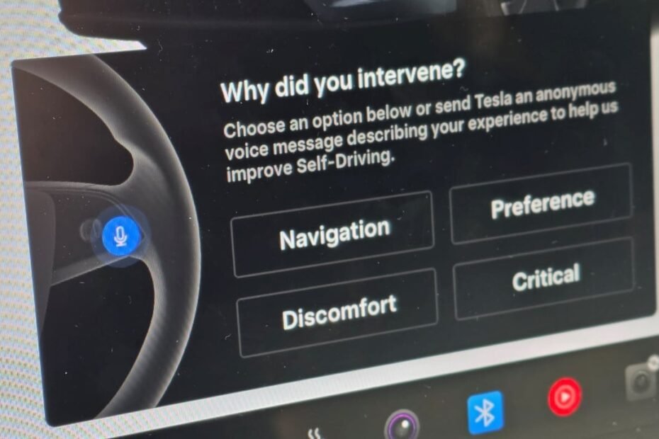 Tesla cambia las reglas del FSD: su última actualización obliga a compartir datos, quieras o no