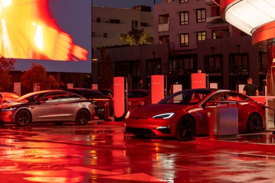 Un ex ingeniero de Tesla destroza el FSD: “No dejo que me lleve, ni aunque me pagaran"