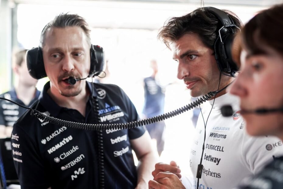 Albon, piloto de Williams F1, valora más a Sainz fuera del coche: “Tiene cerebro de ingeniero”