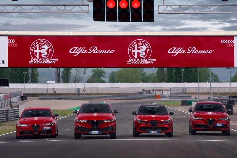Asistimos a la Escuela de Conducción Alfa Romeo en el circuito de Varano a la que todo conductor puede y debe acudir