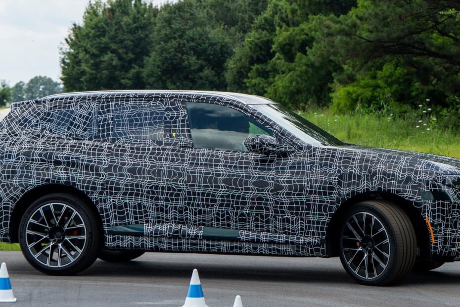BMW prepara un golpe sobre la mesa con el nuevo X5 eléctrico y más de 1.000 km de autonomía