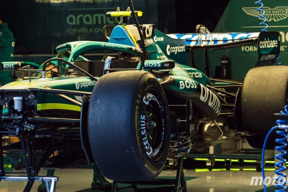 Claves del Aston Martin AMR26B: chasis y cambio aligerados, nuevo frontal y suspensión trasera y revisión aerodinámica profunda