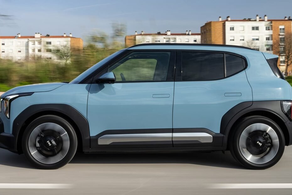Cuando todos hablan de eléctricos chinos llega KIA y te planta un SUV económico, hecho en Europa, con hasta 435 km de autonomía y buen maletero