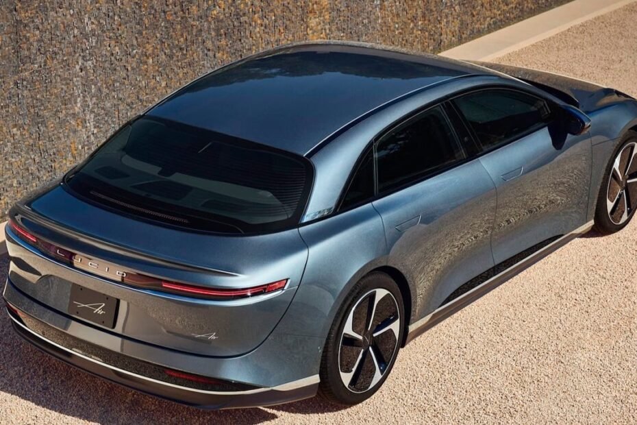 Cuesta más de 100.000 € y no soporta el invierno, el escándalo del Lucid Air en Canadá