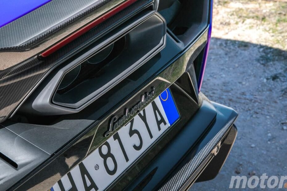 El Lamborghini Temerario cuesta 350.000 euros, un ruido impropio desespera a sus dueños y su solución no convence