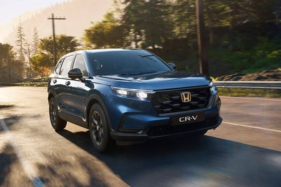 El mejorado Honda CR-V llega a España con cambios muy visibles y una nueva versión cargada de equipamiento