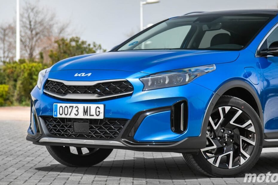 El plan B al EV2 si no quieres un eléctrico, y sin salir de KIA, es este chollazo compacto, con altura SUV y etiqueta ECO