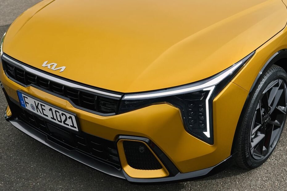 Este compacto rebajado 4.800 € es el chollazo que necesitas con etiqueta ECO y motor fiable para evitar los coches chinos