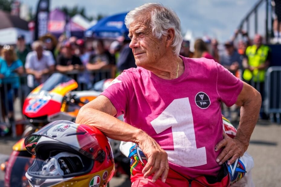 Giacomo Agostini señala al campeón del futuro en MotoGP: “Será otro Márquez, es implacable”