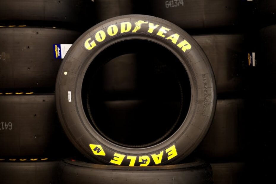 Goodyear da un paso de gigante en sus neumáticos de carreras... y el secreto de su receta nos llegará para nuestros coches de calle