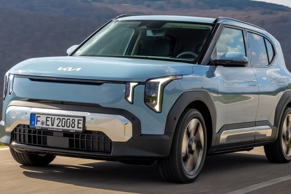 Hasta 435 km de autonomía, buen maletero y más barato que el BYD Atto 2, el nuevo eléctrico de KIA llega con 3.200 € de rebaja