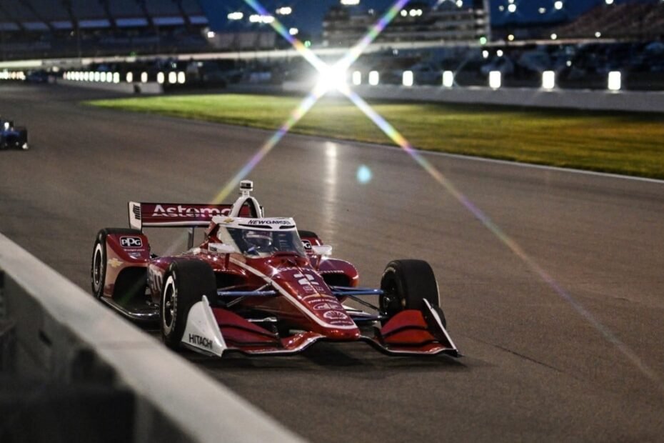 Josef Newgarden vence a la lluvia en Gateway; mal resultado para Palou