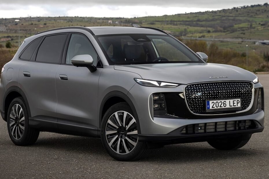 Llega el nuevo Lepas L8 con tecnología Super Hybrid, la marca hermana de Omoda y Jaecoo pone precio a su primer SUV PHEV