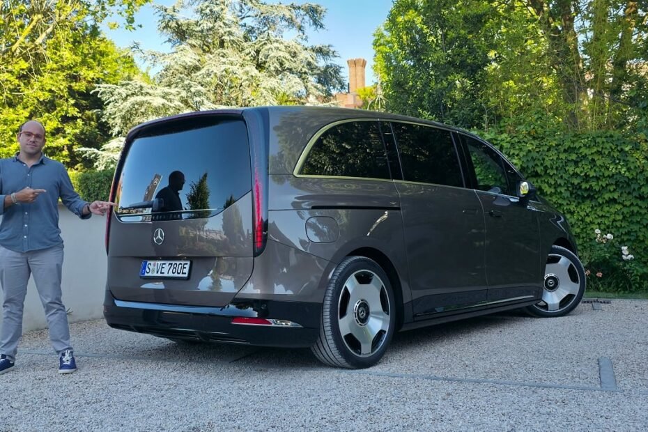 Tras probar el nuevo Mercedes VLE no tengo ninguna duda: es el mejor monovolumen del mundo, aunque el precio supone un problema
