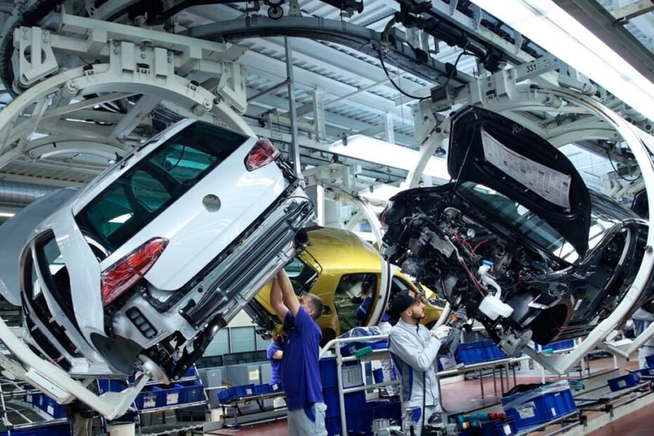 Volkswagen estudia eliminar decenas de modelos y algunos SUV y familiares ya están en el punto de mira