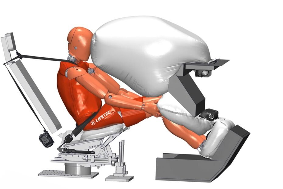ZF reinventa el airbag para el coche que ya no te obligará a sentarte recto