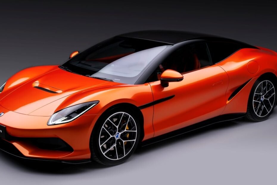 China cruza el charco con su coche de ensueño: el Denza Z tiene 1.604 CV y el as bajo la manga de cargar rapidísimo