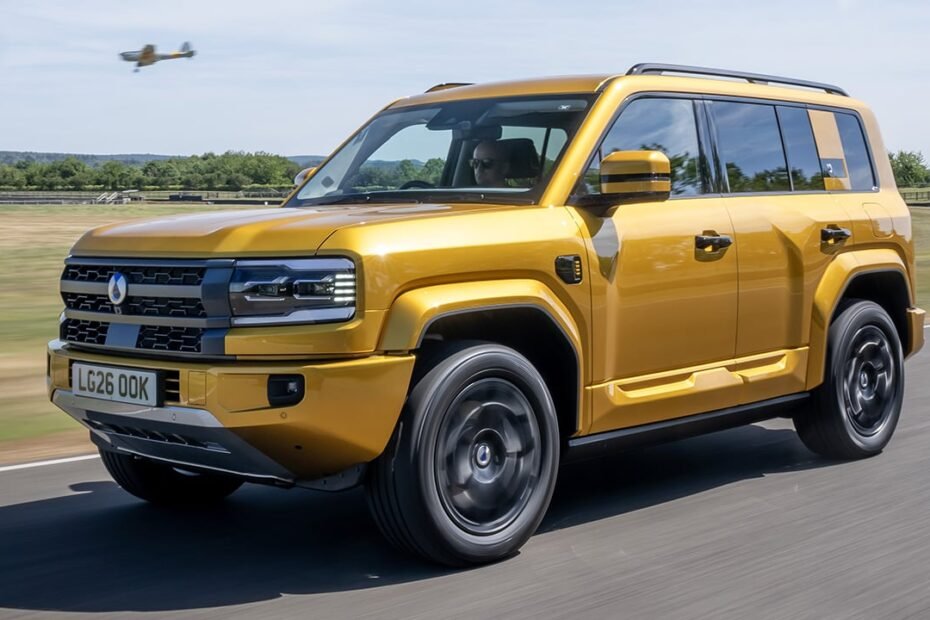 Denza entra en el segmento SUV con el Bao 5, una bestia de 544 CV y capacidad 4x4 para hacerte olvidar al Land Rover Defender