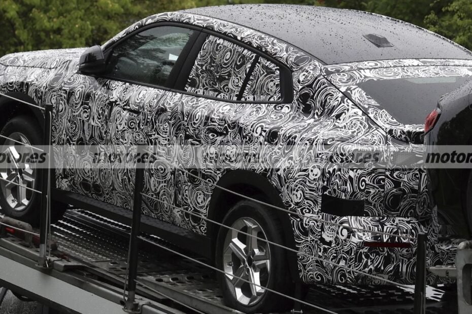 El BMW X2 2028 ya no esconderá su mayor defecto, estas primeras fotos espía del facelift adelantan un cambio clave