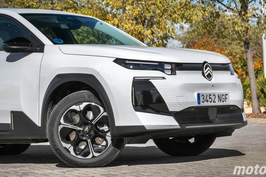 El Citroën que supera al Tesla Model Y en autonomía ya tiene precio, llega el ë-C5 Aircross con 97 kWh