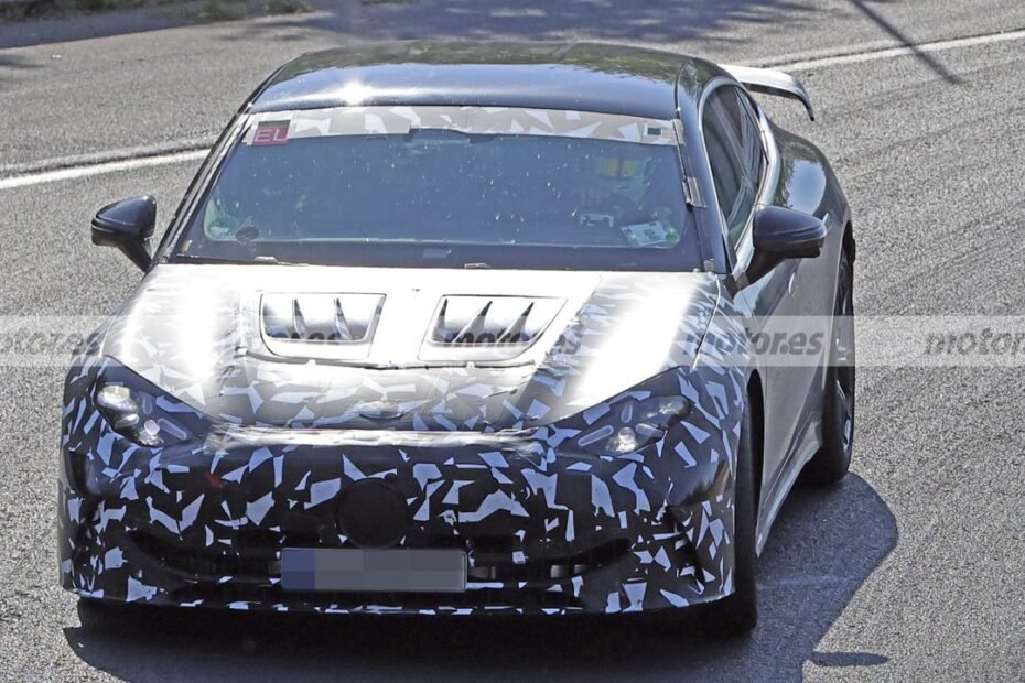 El nuevo Mercedes-AMG GT eléctrico muestra por primera vez la versión más salvaje, 1.360 CV para mirar de frente al Ferrari Luce