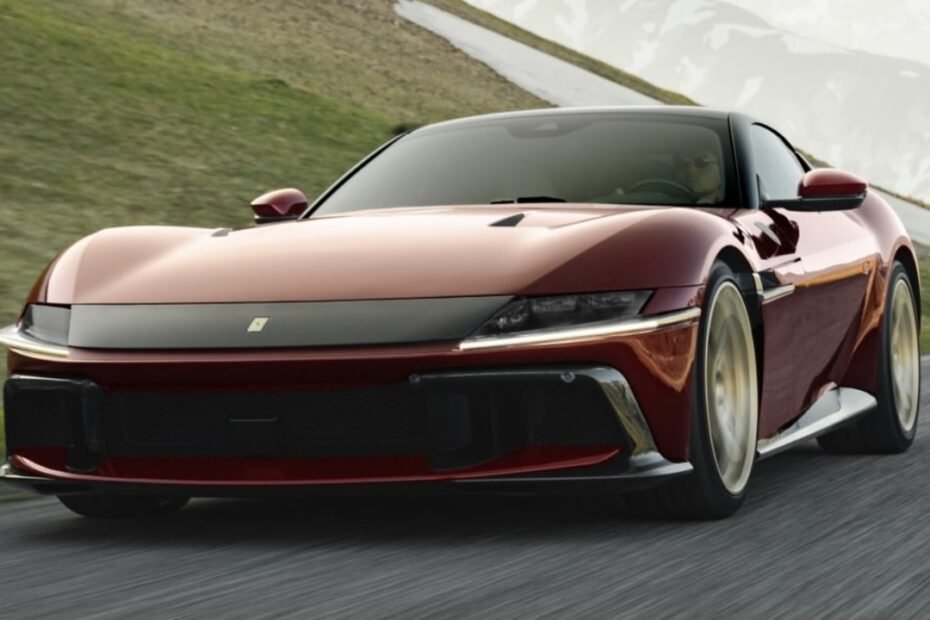 Ferrari 12Cilindri Manuale: una experiencia retro, cambio revolucionario y motor V12 con 830 CV