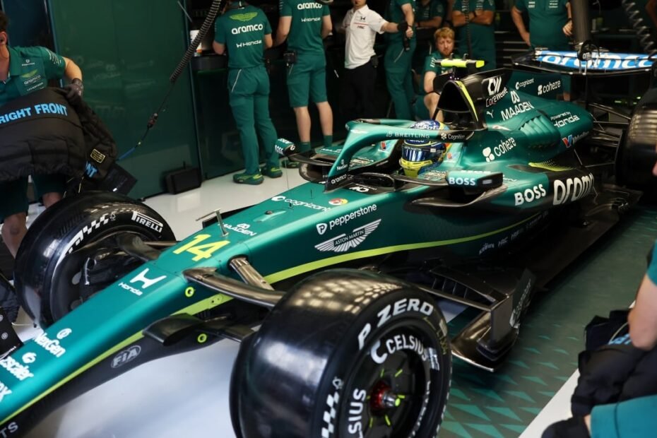 Honda y Aston Martin abordan los dos problemas aparecidos en el AMR26B con el motor y la suspensión