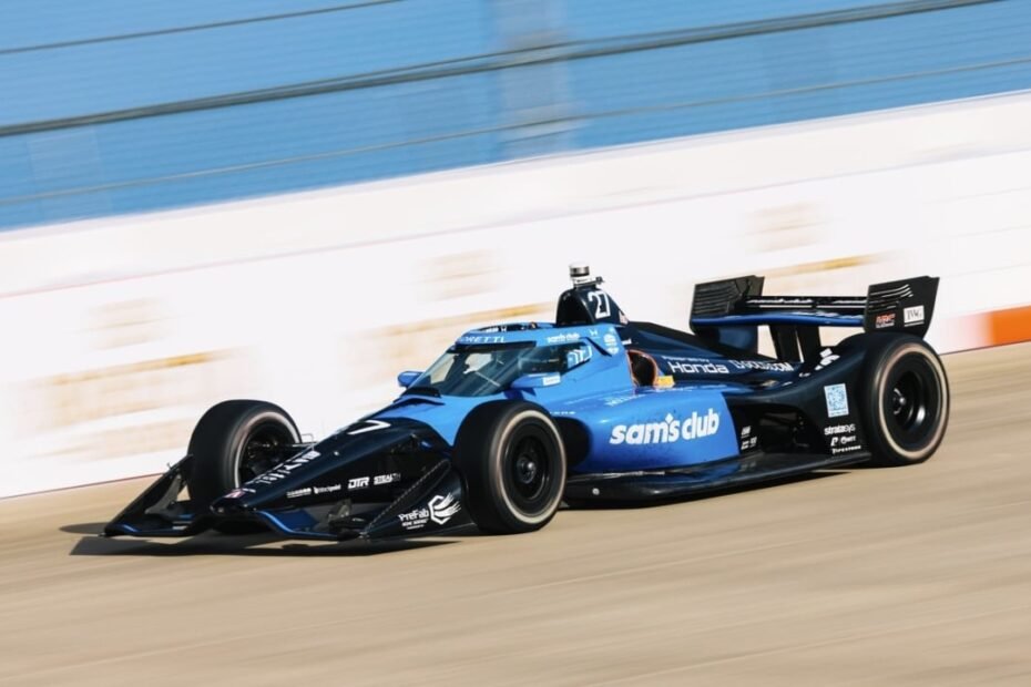 Kyle Kirkwood lanza su órdago a Álex Palou con su segunda pole oval en Nashville