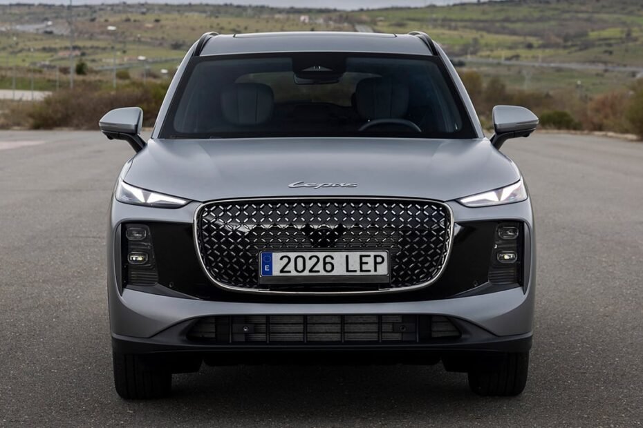 Las 5 claves del nuevo Lepas L8, más de 1.100 km con 279 CV y un precio que reta al Ford Kuga y MG HS