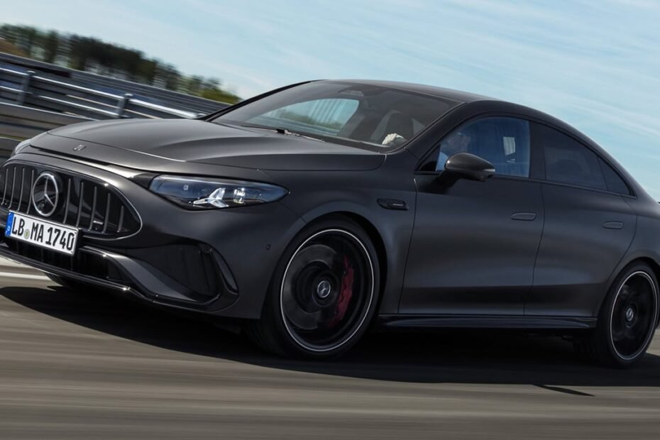 Llega el nuevo Mercedes-AMG CLA 45 4MATIC+ con tres motores y 680 CV para agitar el mercado de deportivos eléctricos