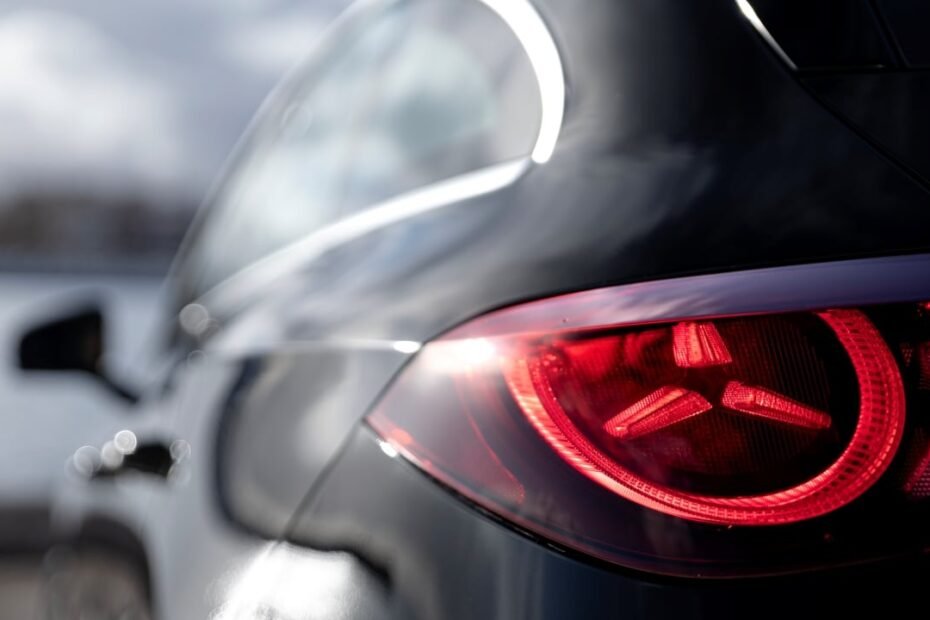 Los expertos coinciden: estos coches eléctricos son los más recomendados para viajes familiares de verano