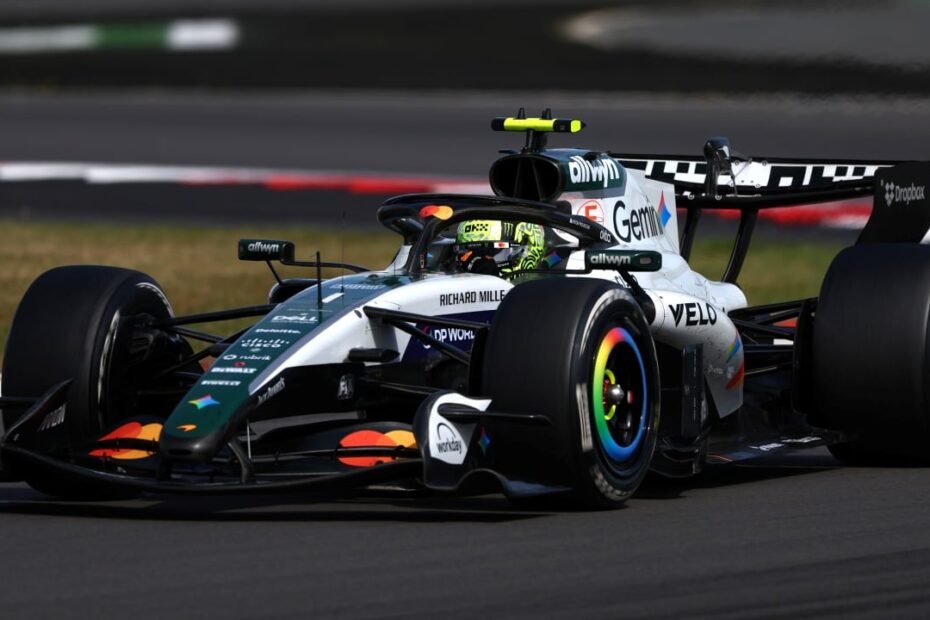 Norris afronta el GP de Bélgica con una penalización de 10 posiciones; McLaren responsabiliza a Mercedes