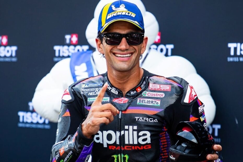 Rivola, CEO de Aprilia, corona a Jorge Martín, nuevo líder del Mundial: "Cuando es tiempo de trabajar, hace lo correcto"