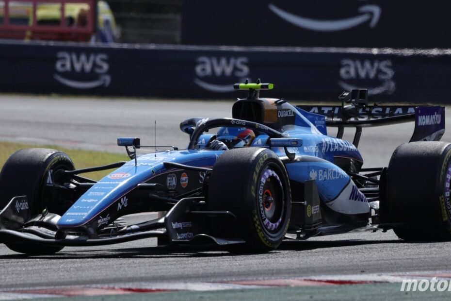 Sainz vuelve a señalar a Williams y deja en el aire su renovación: «Lo miraré con calma»