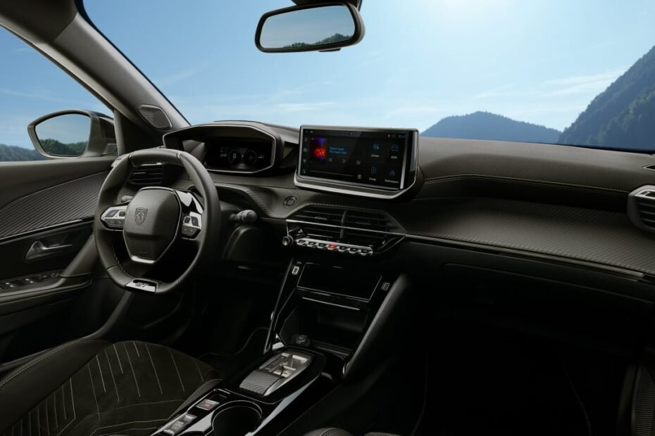 El CEO de Peugeot deja caer cuando llegará el próximo 2008 y los modelos que le seguirán hasta 2030